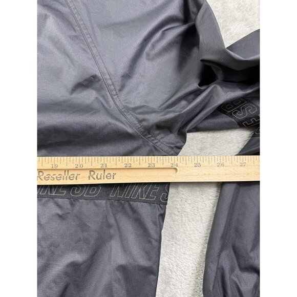 Nike SB Jacket Mens Large Black Half Zip Pullover Windbreaker Skate BV2577 010 - Picture 11 of 11